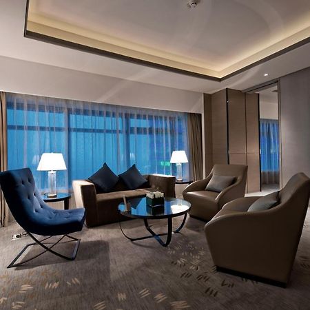 Pullman Shanghai Xuhui Экстерьер фото