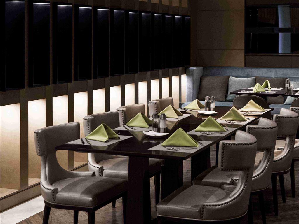 Pullman Shanghai Xuhui Экстерьер фото
