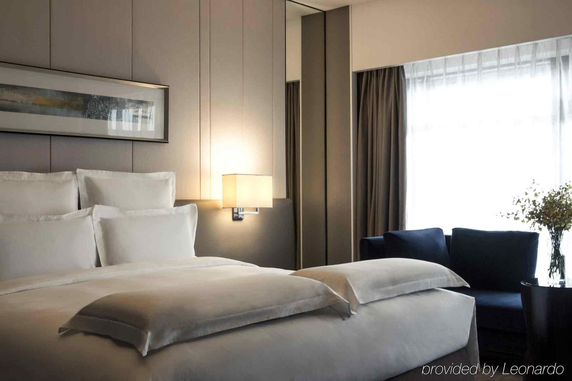 Pullman Shanghai Xuhui Экстерьер фото