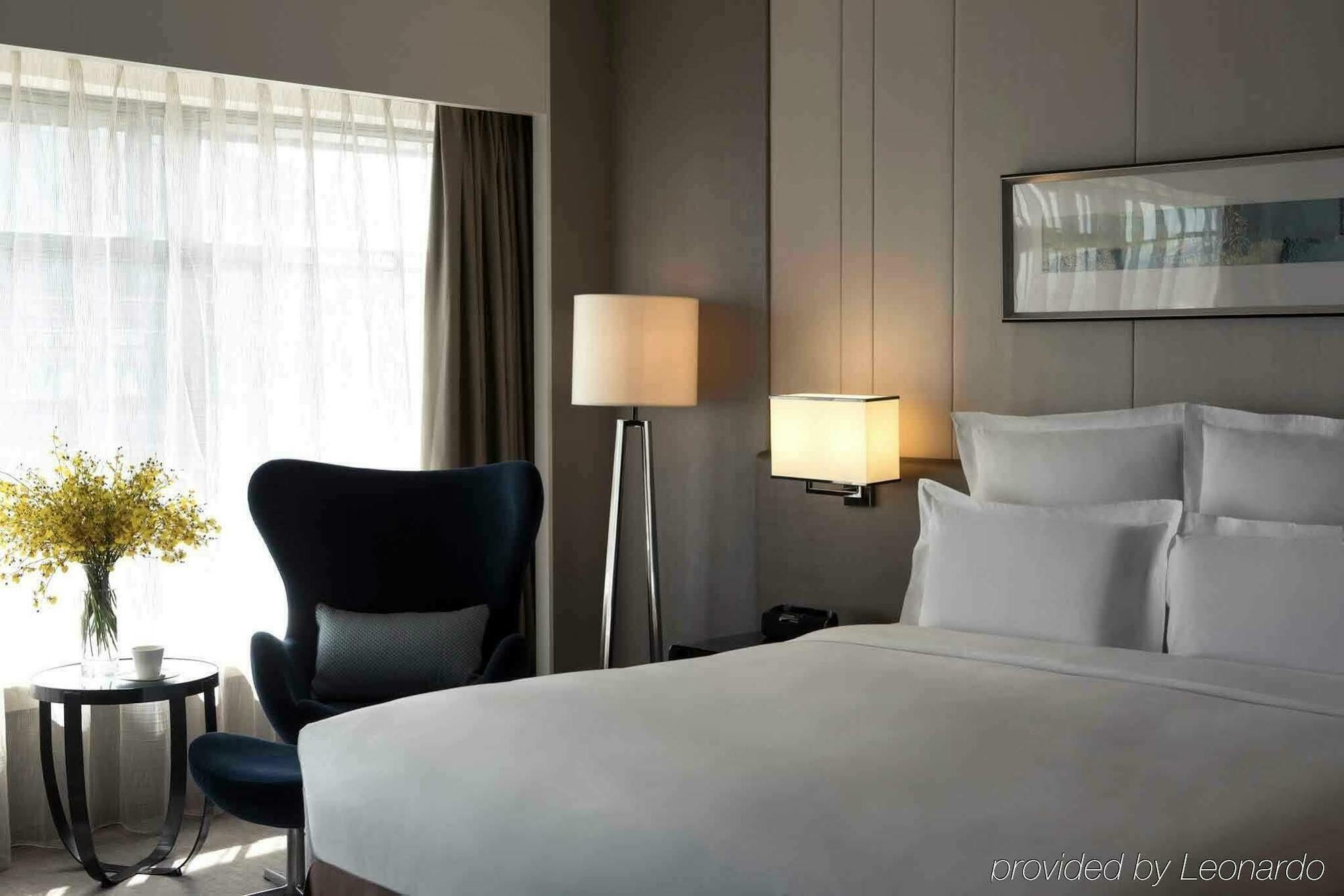 Pullman Shanghai Xuhui Экстерьер фото